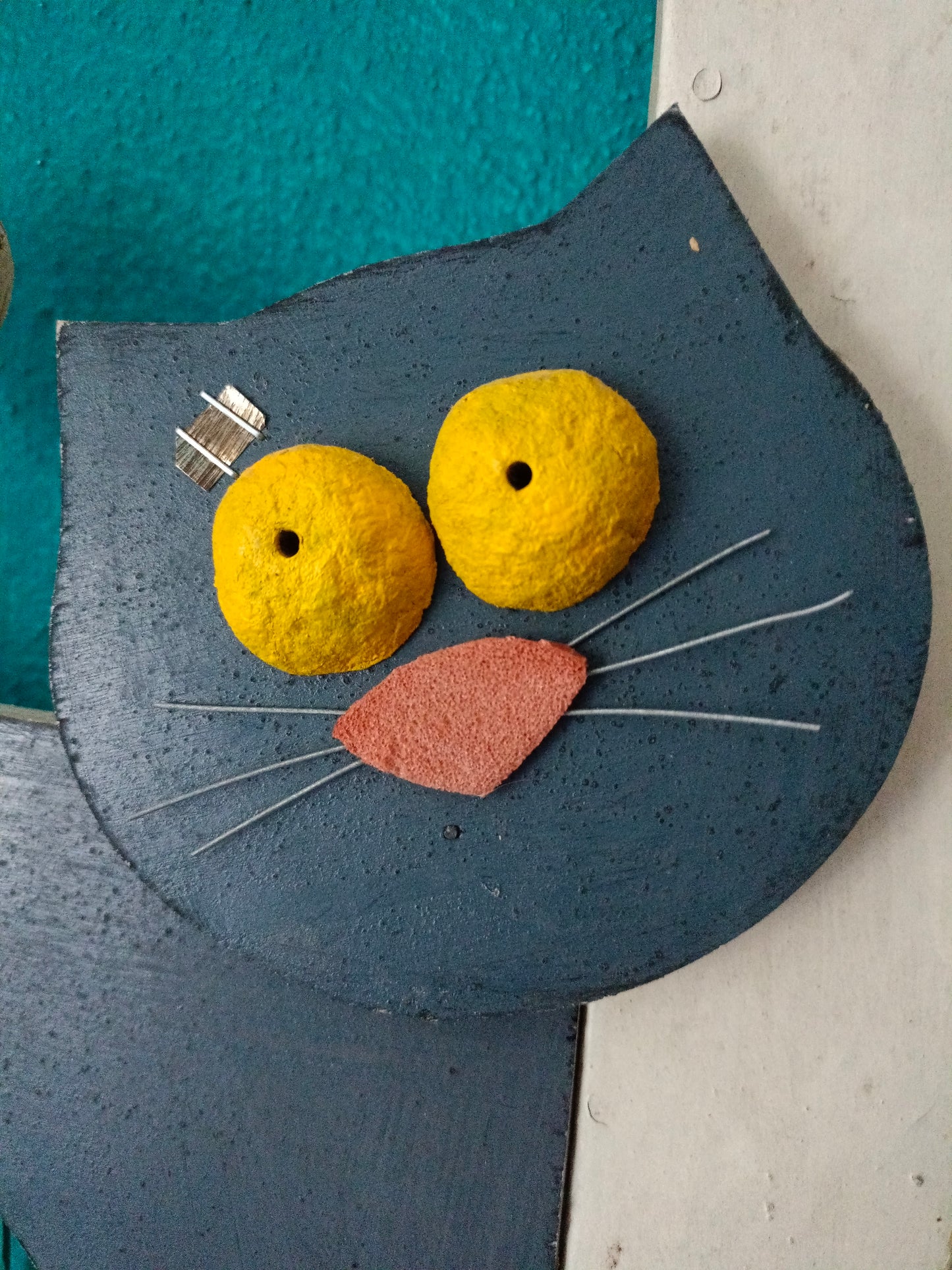 Gatto con cuore (altezza cm 43)