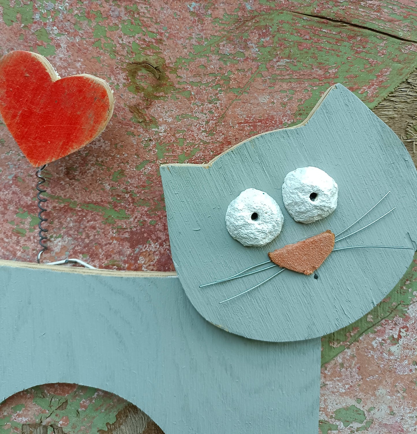 Gatto con cuore (altezza cm 43)